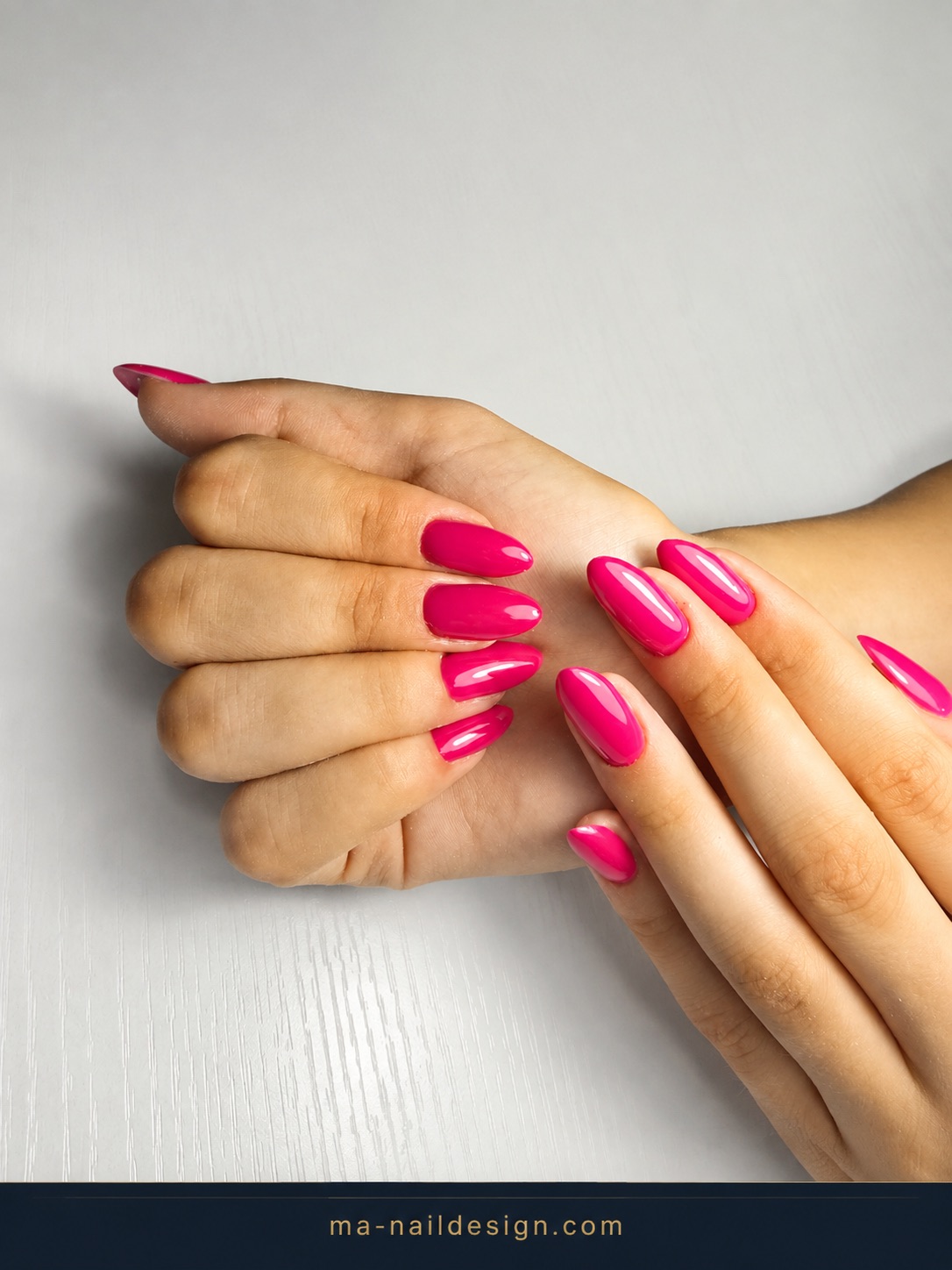 Fuchsia Amande — nail art gel color Rezé Nantes M&A Nail Design